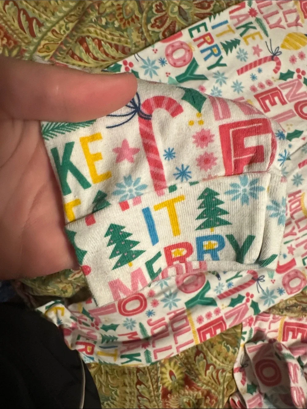 Place Girls' White Holiday Word-Print Pajama Set with Pink & Green Accents